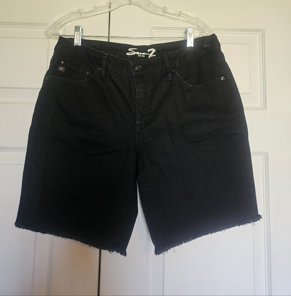 Seven7 Women's Black Denim Shorts